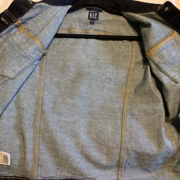 EUC GAP DARK WASH DENIM JACKET - Picture 6 of 7